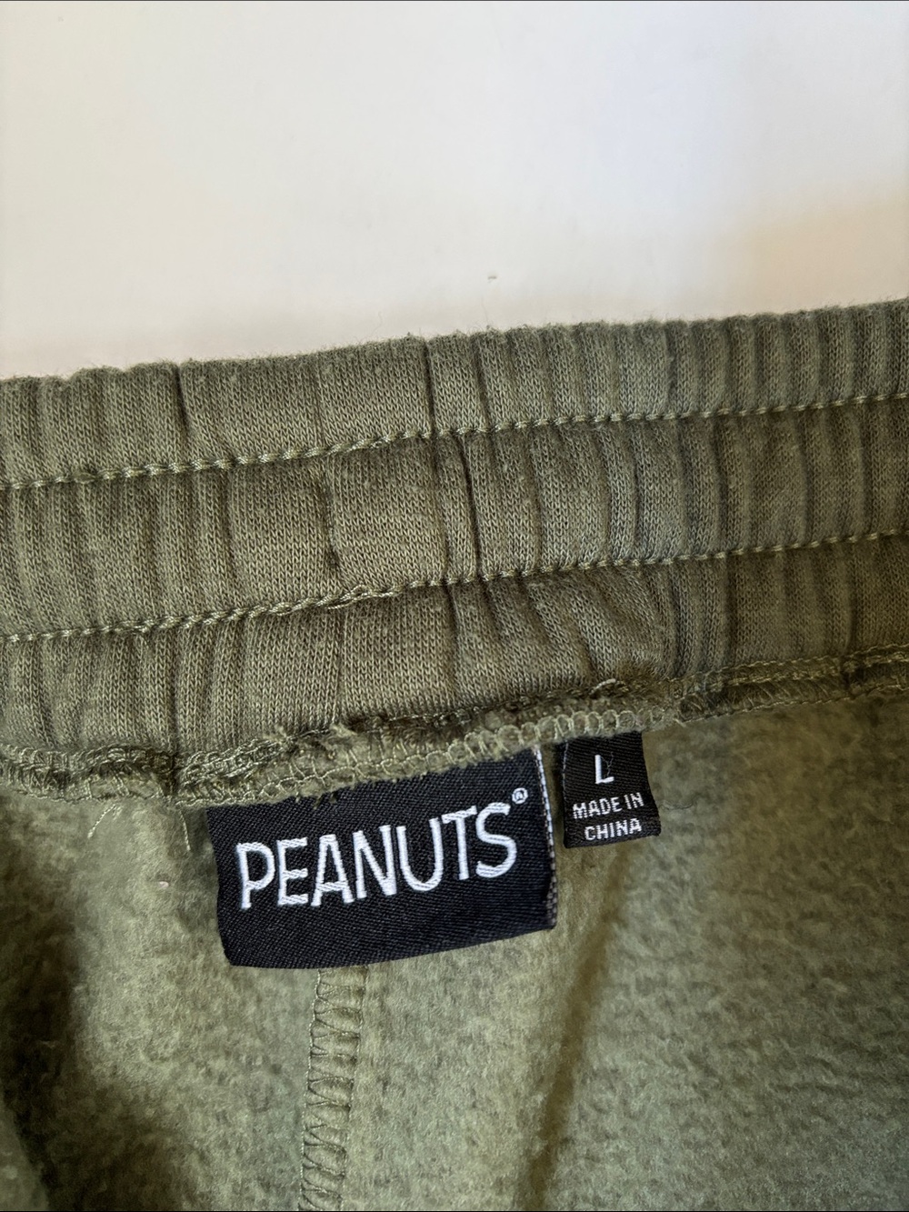 Peanuts Snoopy Camping Outdoors Fleece Lined Lounge Shorts Pockets Women’s Large - Picture 3 of 11